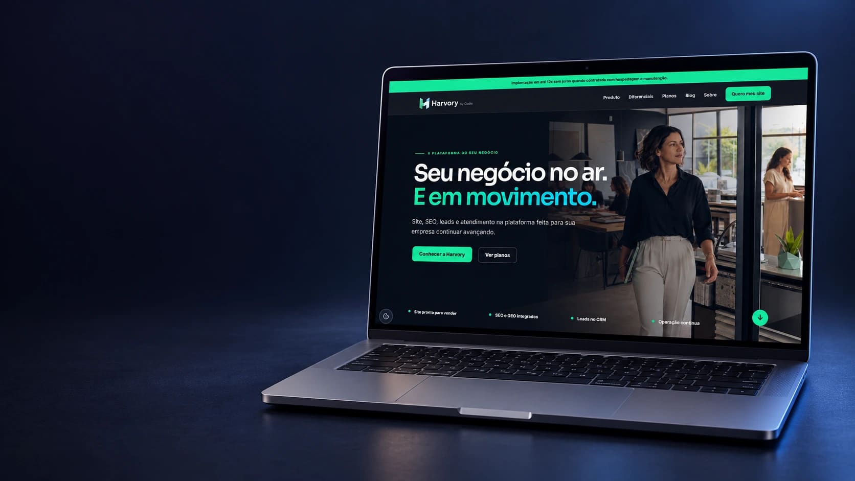 Representação do site público Harvory em notebook.