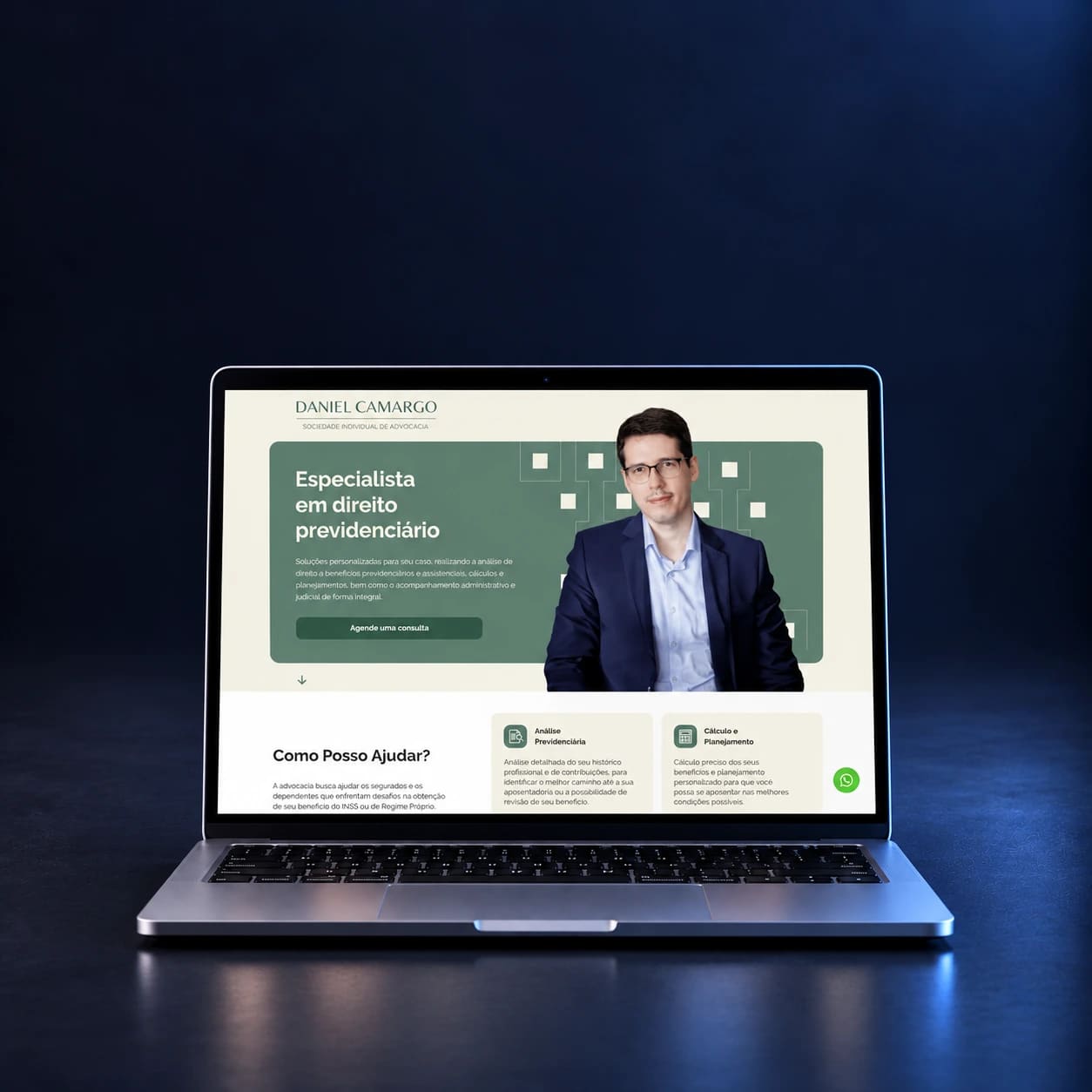 Mockup da landing page Daniel Camargo em notebook completo, em composição para celular, a partir da página real fornecida.